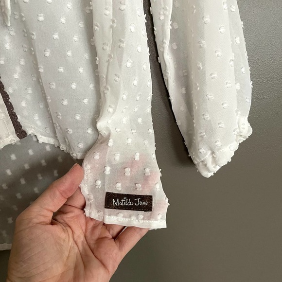 Matilda Jane Renae Top Size XS White Sheer Swiss Dot Print Button Down - Picture 9 of 14